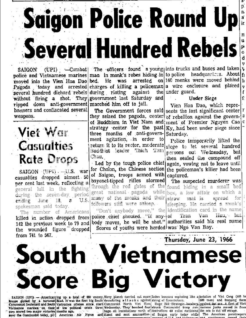 photo SAIGON POLICE ROUNDUP VC IN VIEN HOA DAO 1966_zpslqu91zc4.jpg